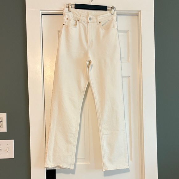 H&M White Straight Jeans - Picture 1 of 3